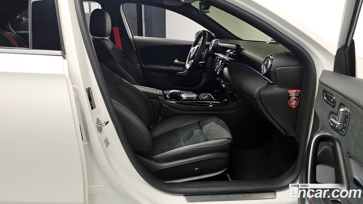 Mercedes-Benz A-Class 2023