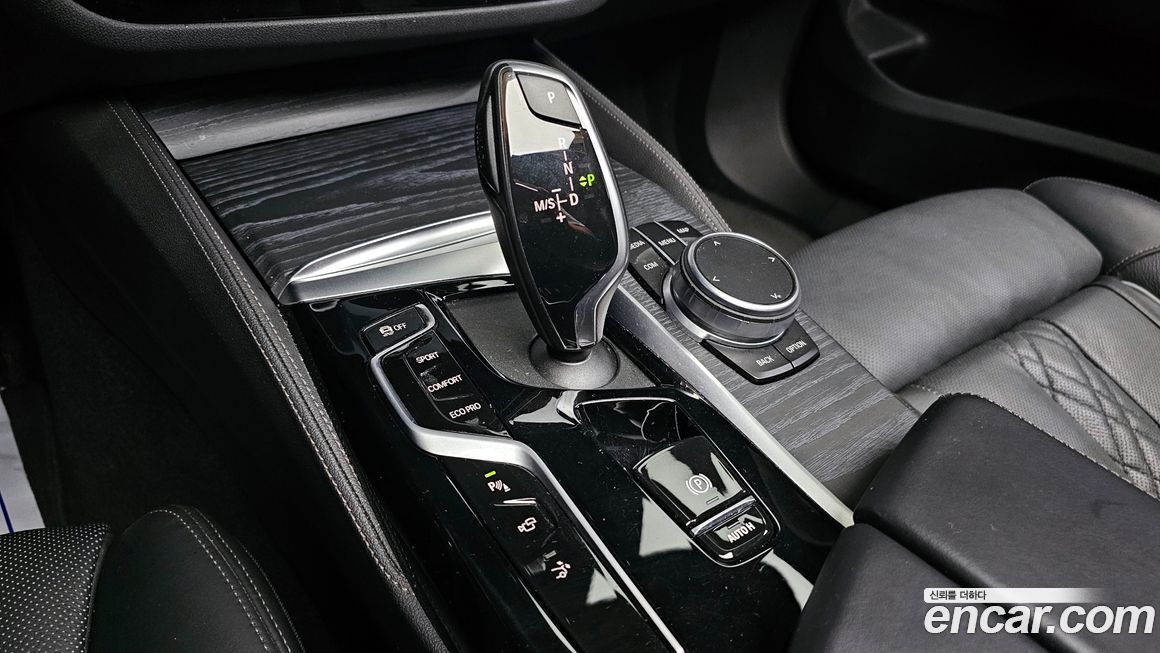 BMW Gran Turismo 2021