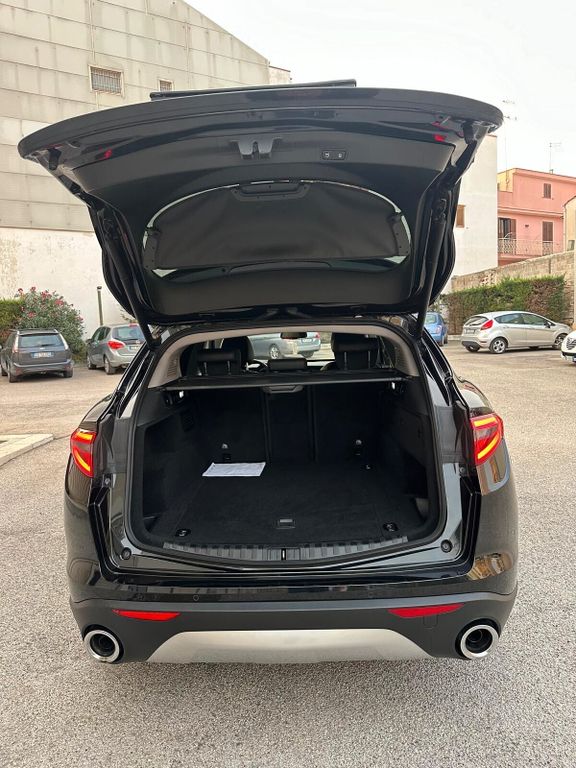 Alfa Romeo Stelvio 2018