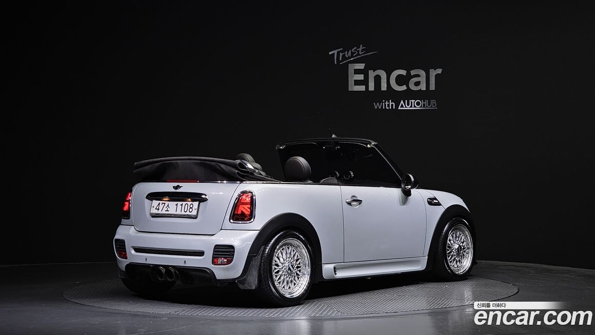 Mini Cooper Convertible 2013