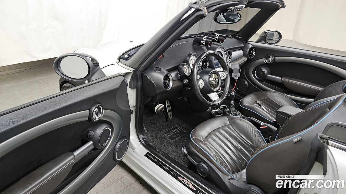 Mini Cooper Convertible 2013
