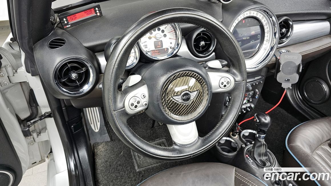 Mini Cooper Convertible 2013