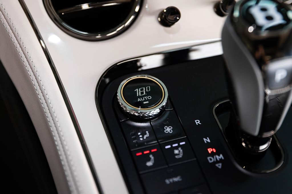 Bentley Continental GT 2025