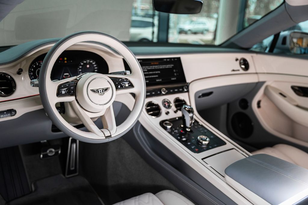 Bentley Continental GT 2025