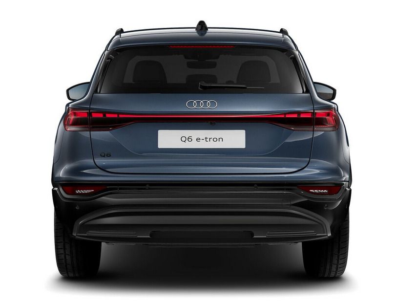 Audi Q6 e-tron 2025