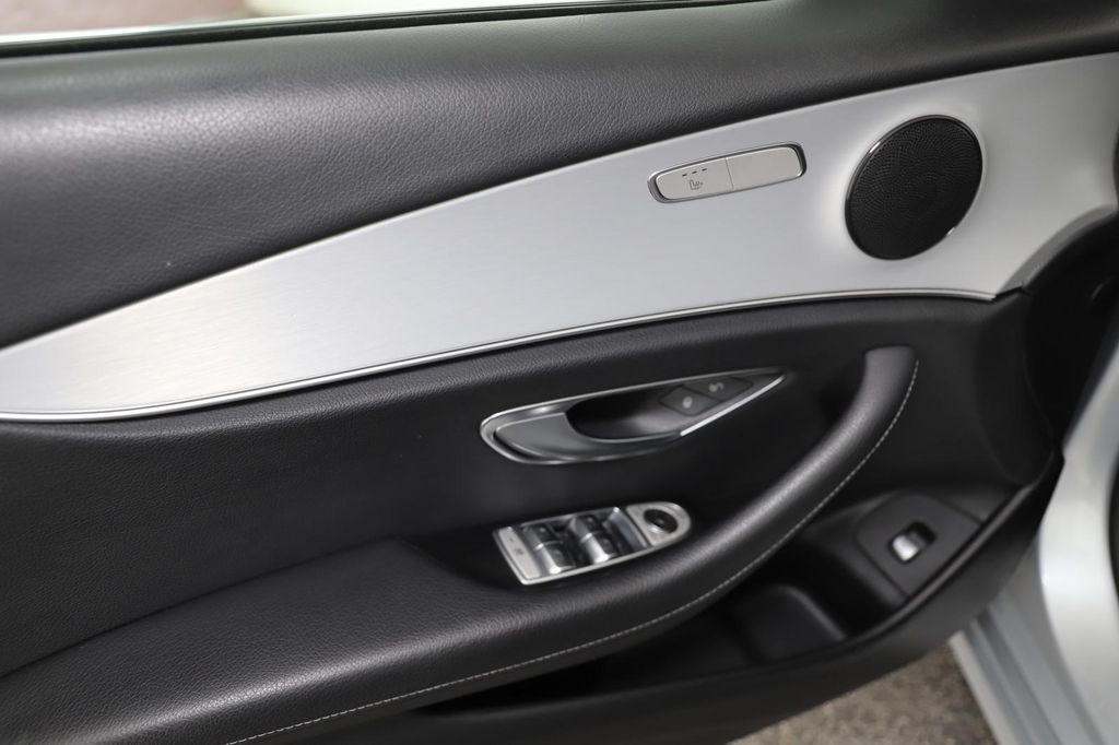 Mercedes-Benz E 220 2022