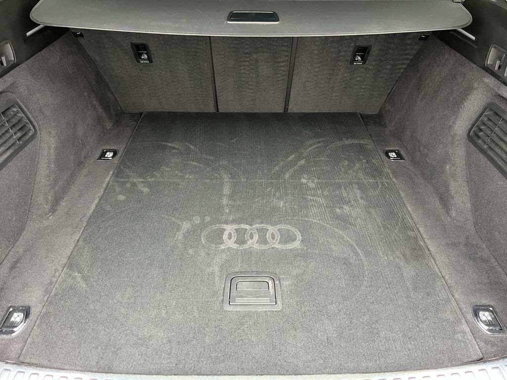 Audi e-tron 2022