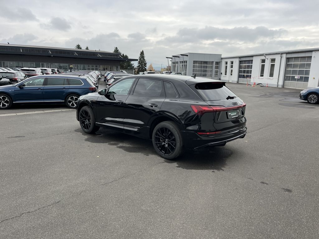 Audi e-tron 2022