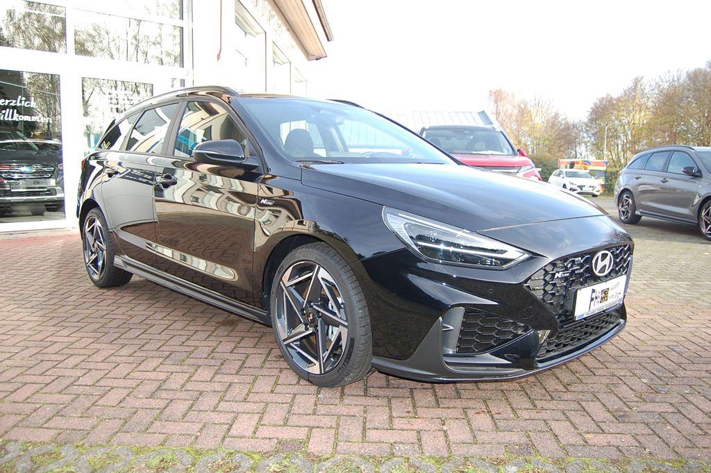 Hyundai i30 2025
