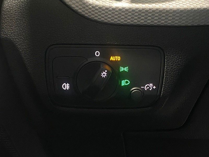 Audi Q2 2024