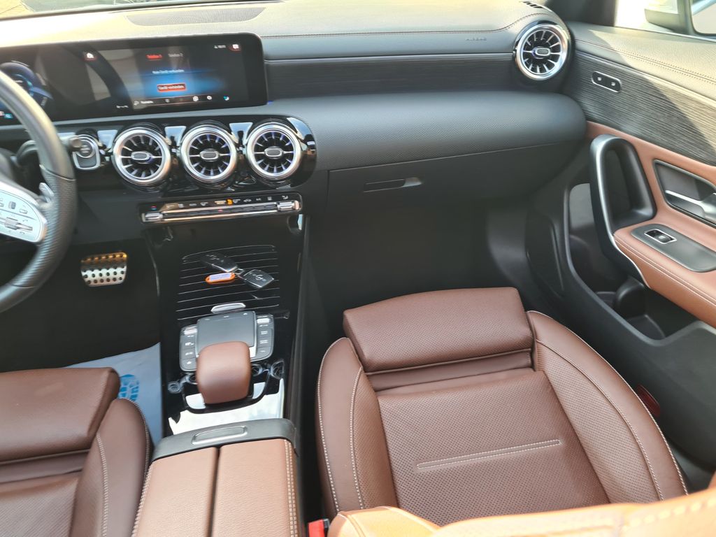 Mercedes-Benz CLA 250 2021