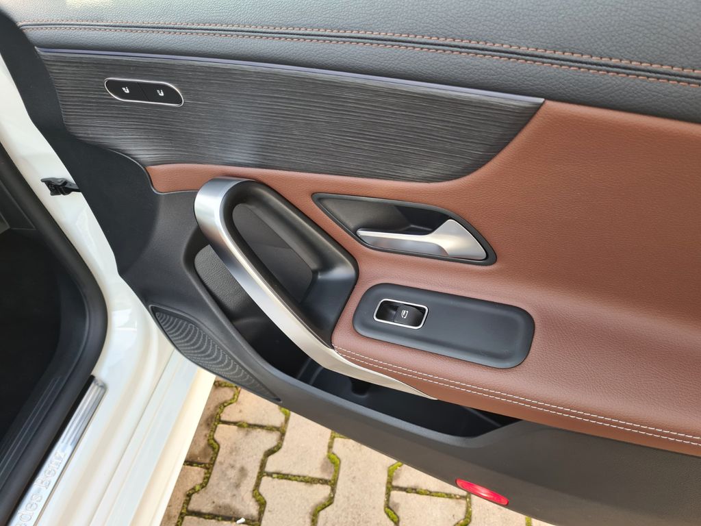 Mercedes-Benz CLA 250 2021