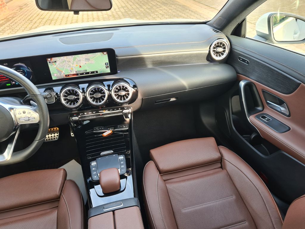 Mercedes-Benz CLA 250 2021