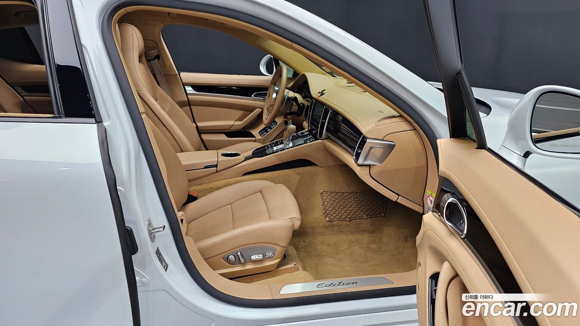 Porsche Panamera 2016