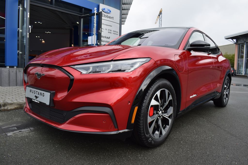 Ford Mustang Mach-E 2021