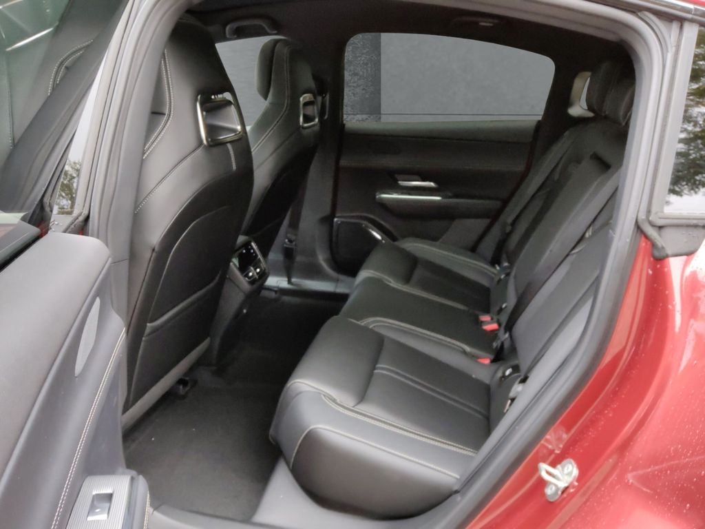 Mazda 6e