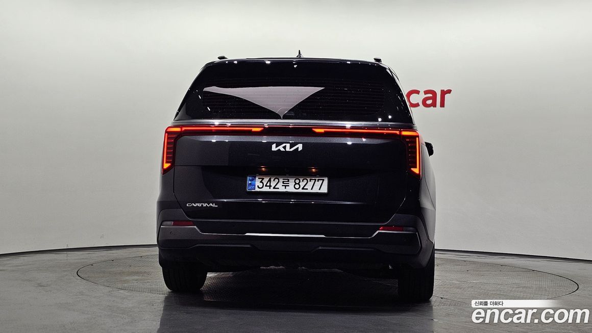 Kia Canival 2024
