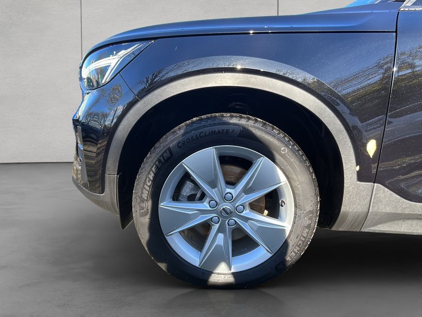 Volvo XC40 2024
