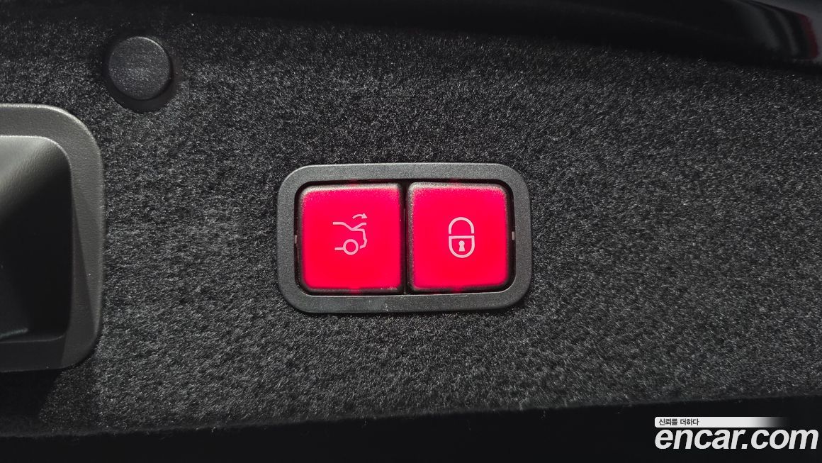 Mercedes-Benz S-Class 2020