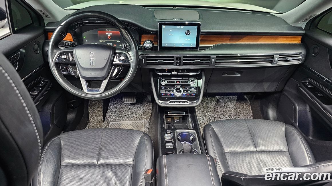 Lincoln Corsair 2020