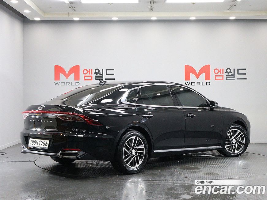 Hyundai Grandeur 2020