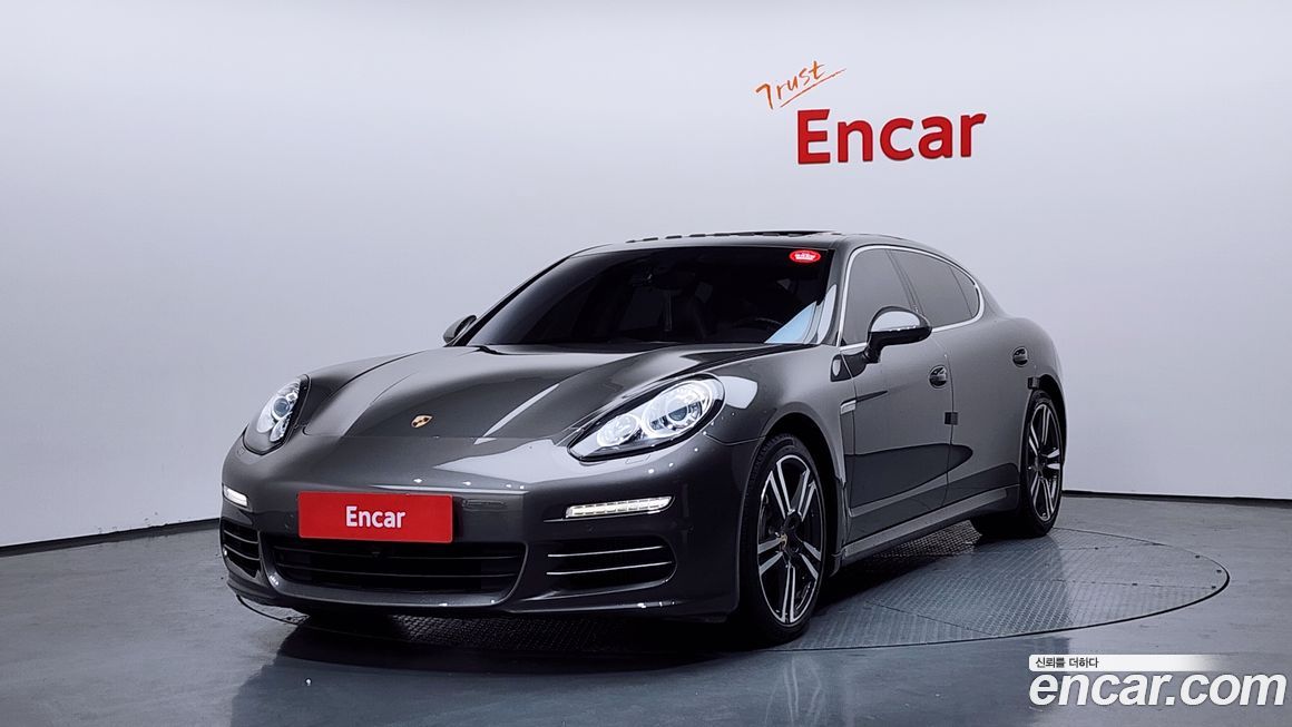 Porsche Panamera 2014