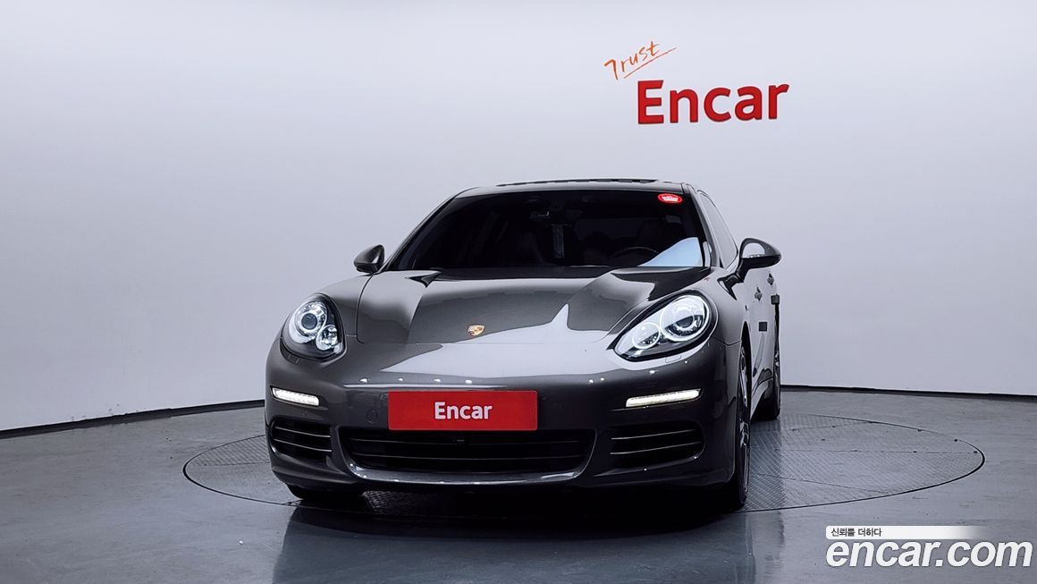 Porsche Panamera 2014