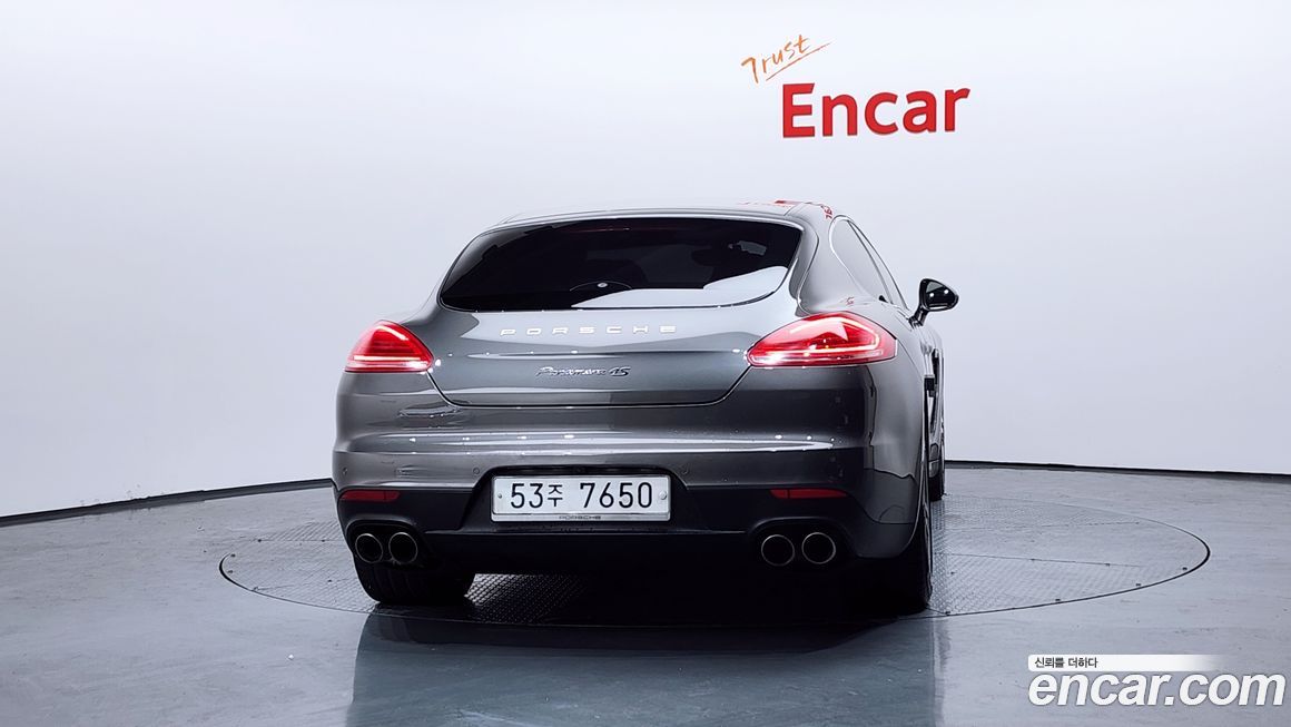 Porsche Panamera 2014