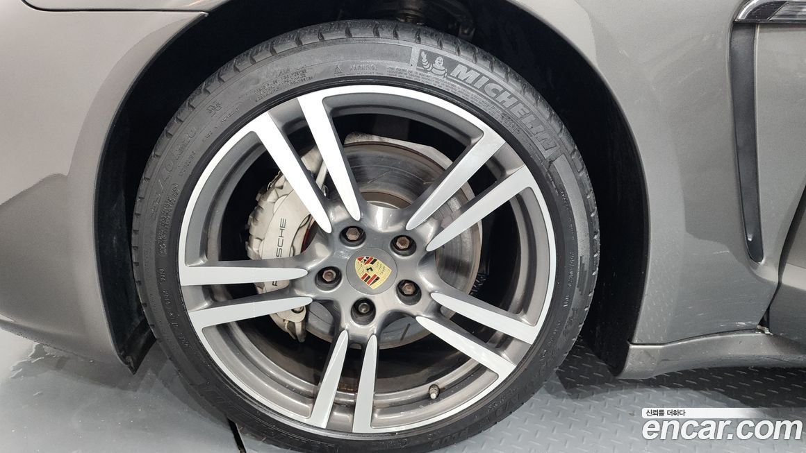 Porsche Panamera 2014