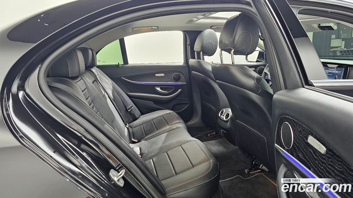 Mercedes-Benz E-Class 2018