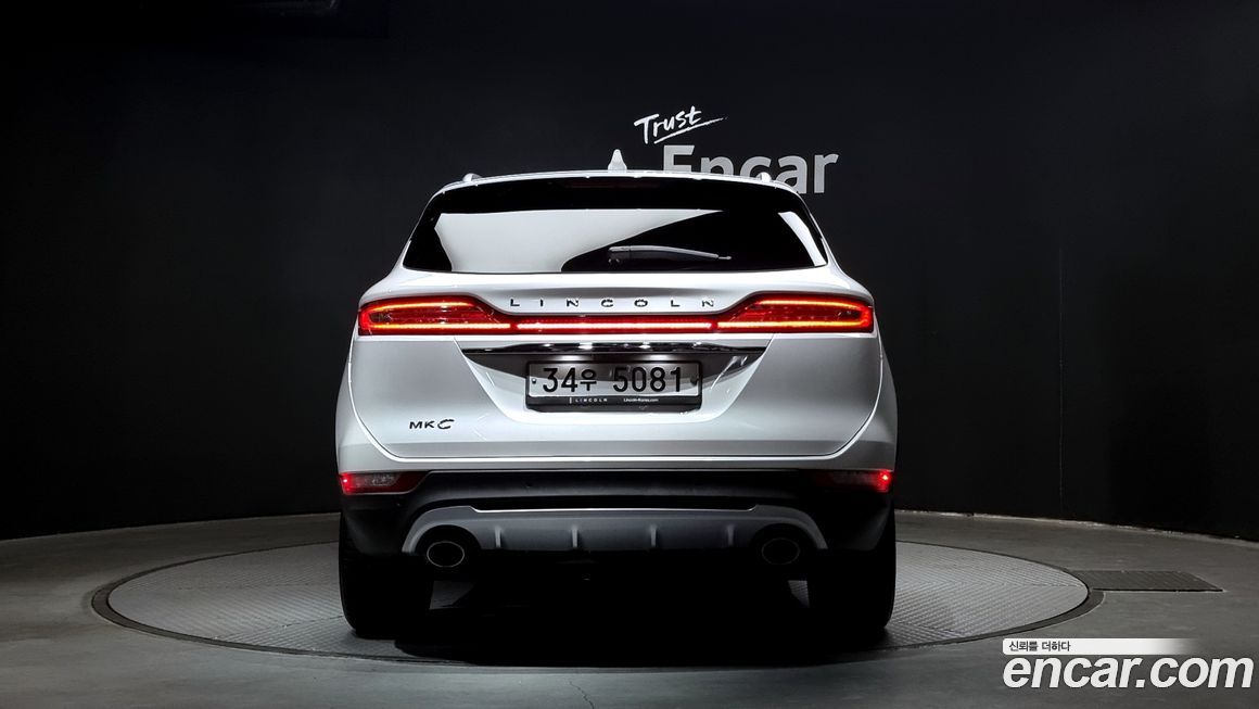 Lincoln MKC 2019