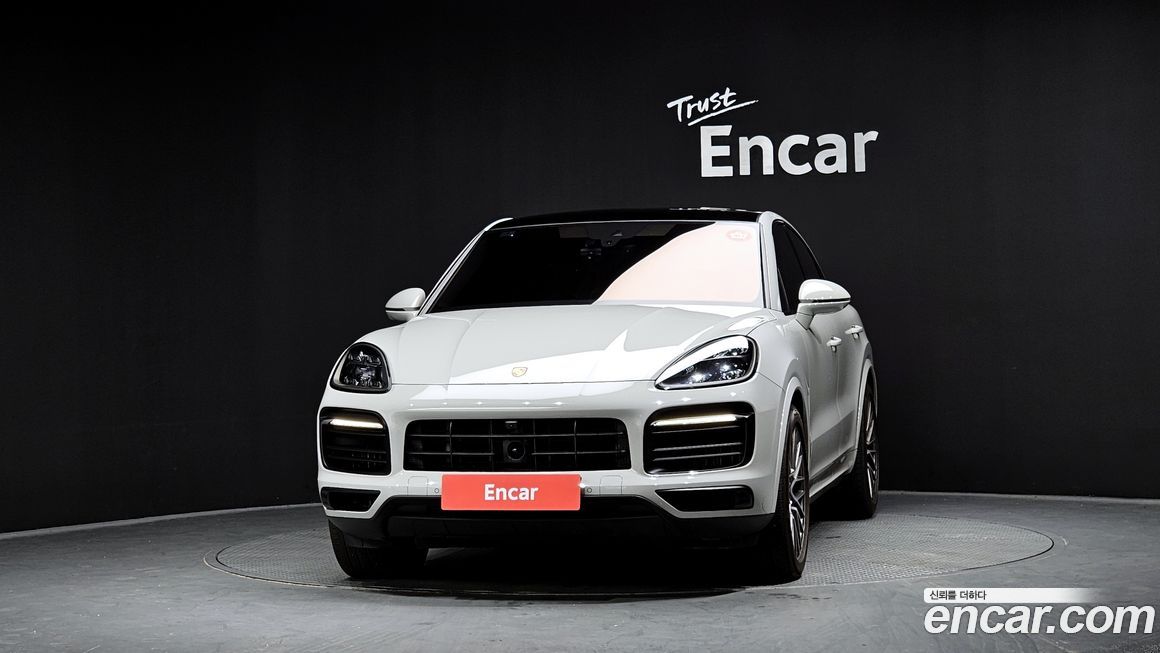 Porsche Cayenne 2023
