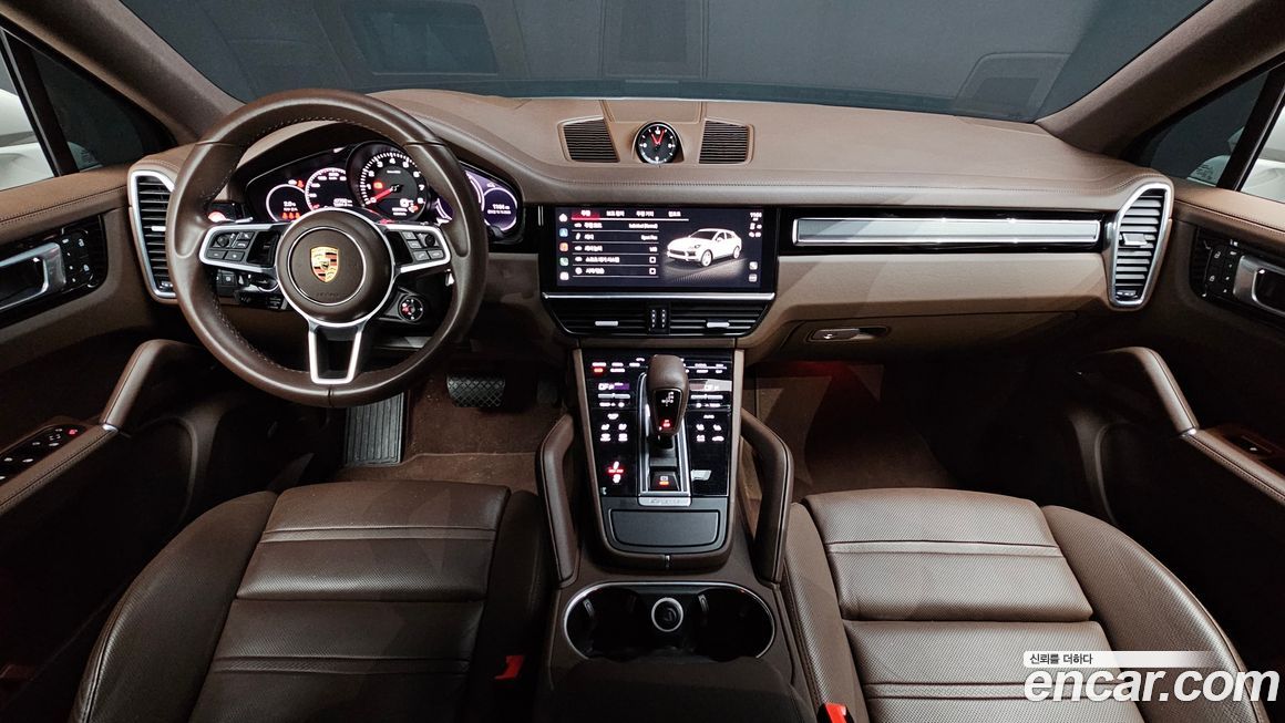 Porsche Cayenne 2023