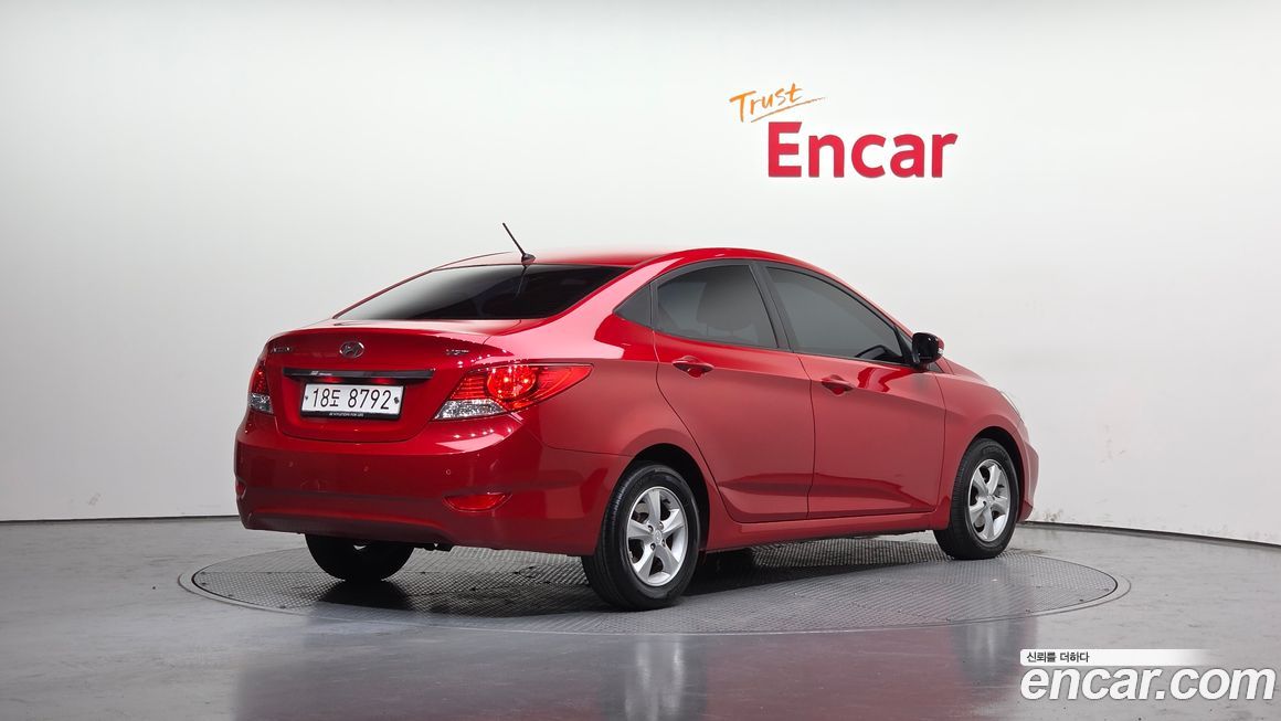 Hyundai Accent 2014