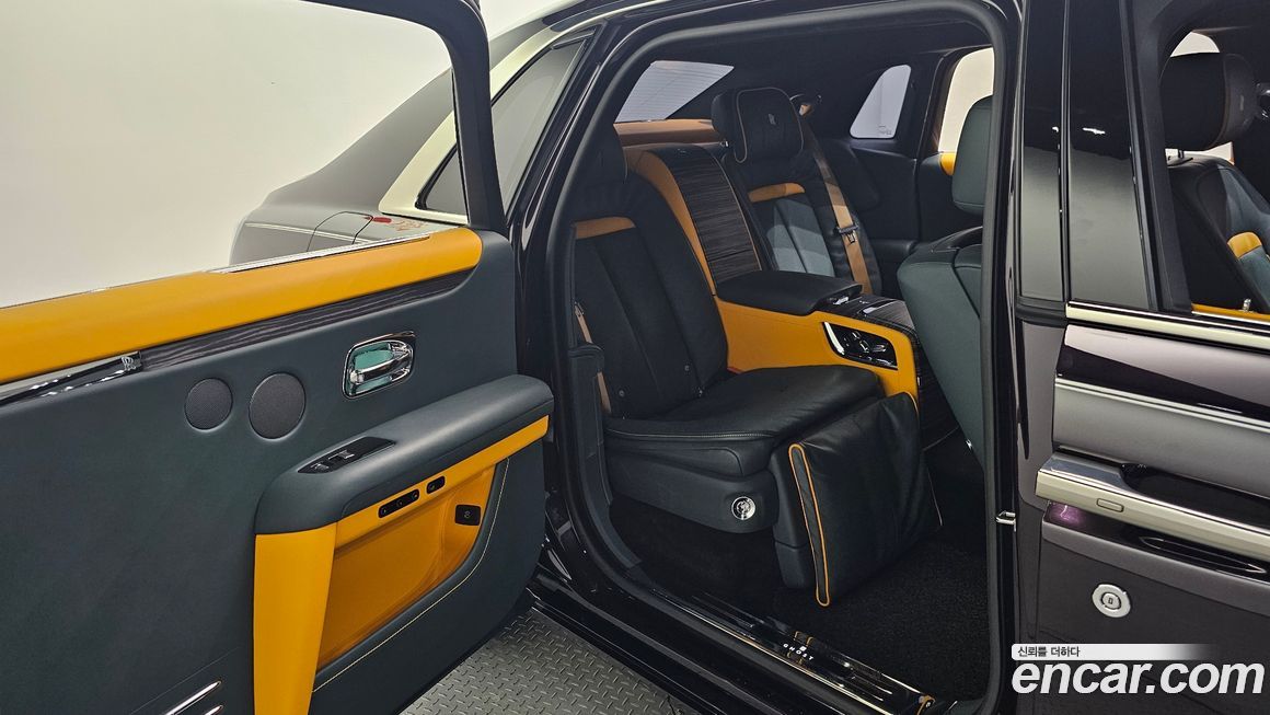 Rolls-Royce Ghost 2021