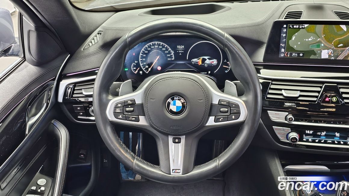 BMW 5-Series 2019