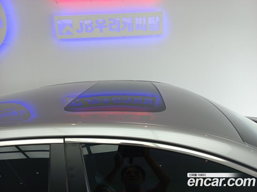 Hyundai Genesis 2010