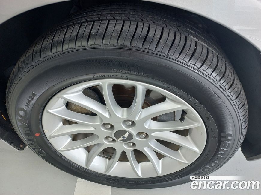 Hyundai Genesis 2010