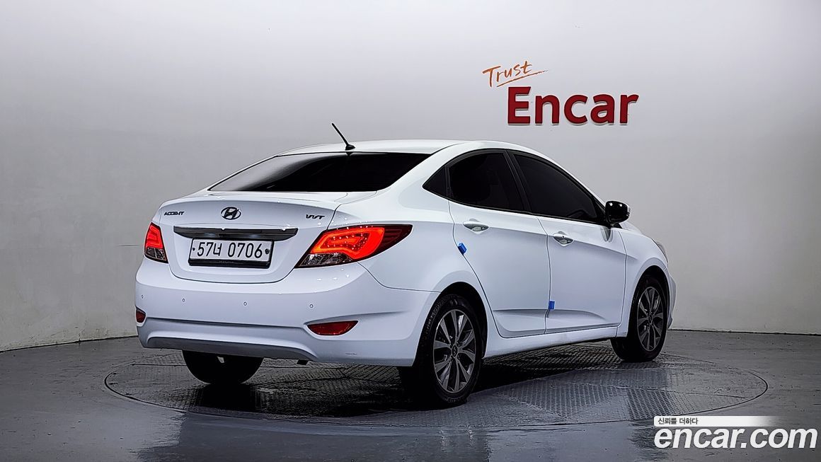 Hyundai Accent 2016