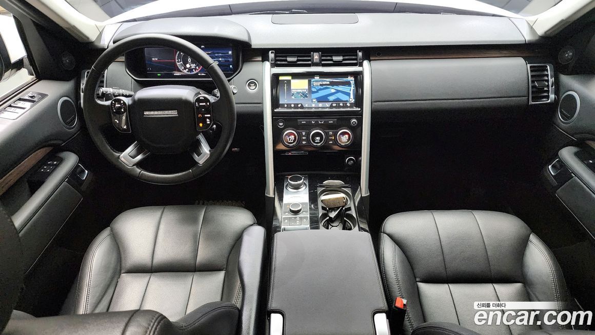 Land Rover Discovery 2019