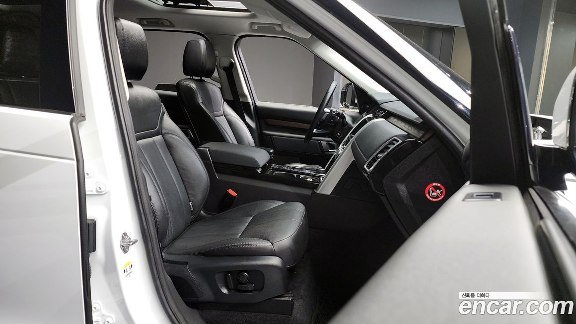 Land Rover Discovery 2019