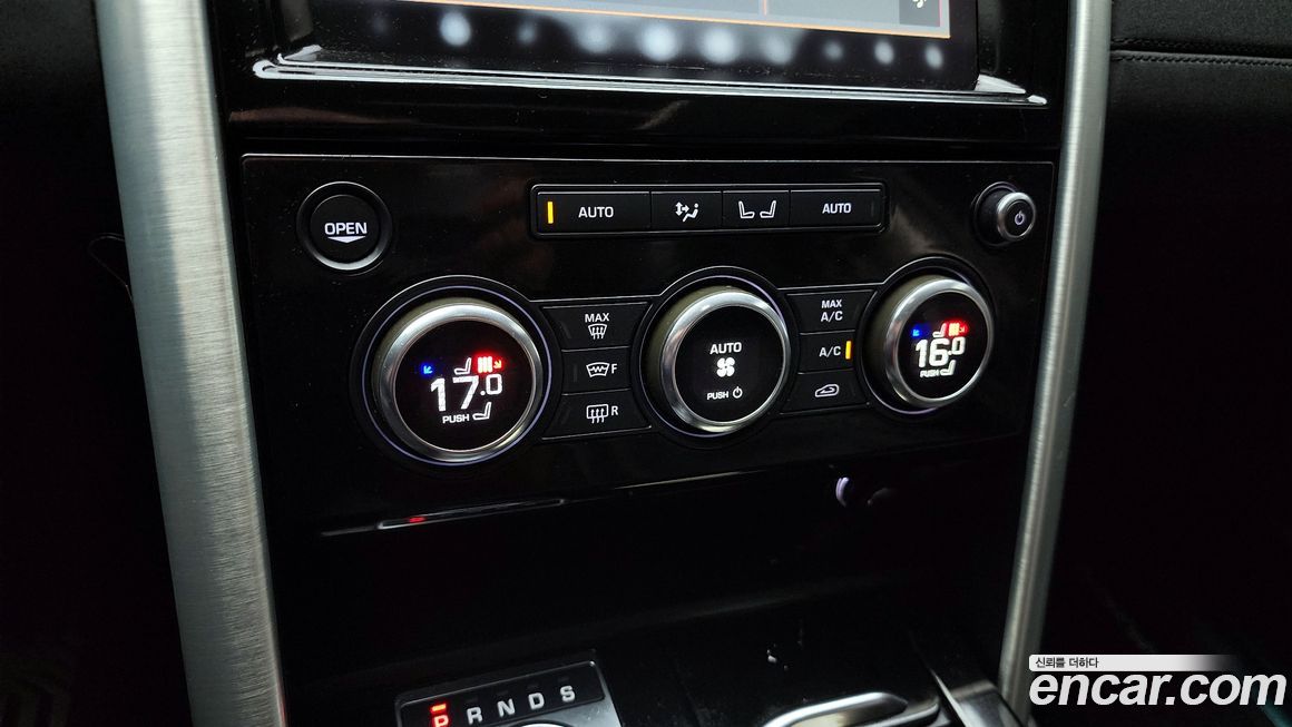 Land Rover Discovery 2019