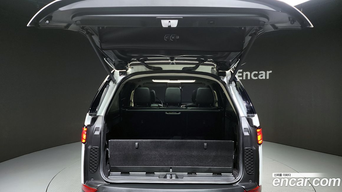 Land Rover Discovery 2019