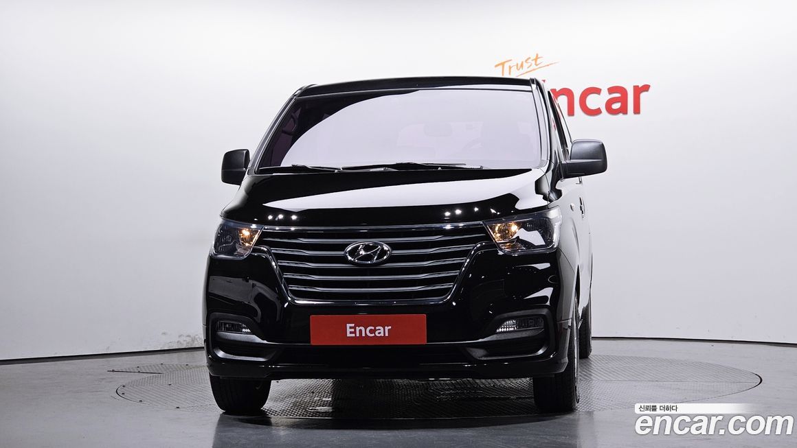 Hyundai Starex 2019