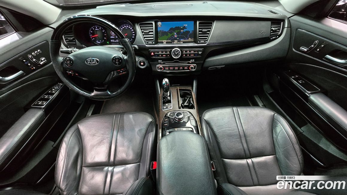 Kia K9 2013