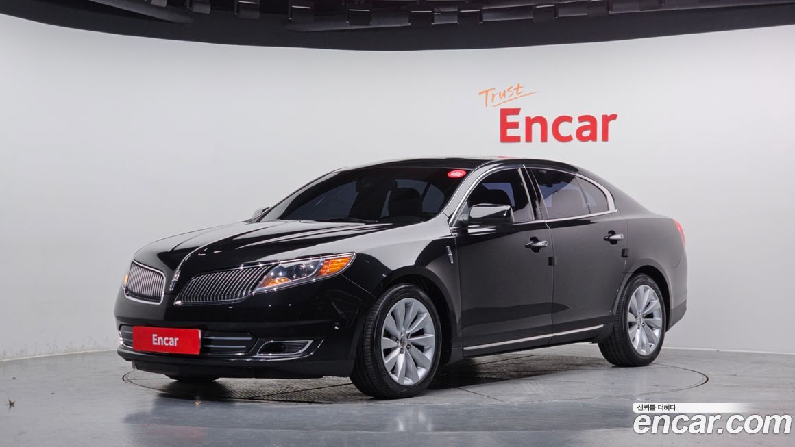 Lincoln MKS 2014