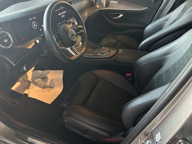 Mercedes-Benz E 300 2023