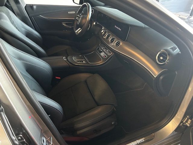 Mercedes-Benz E 300 2023
