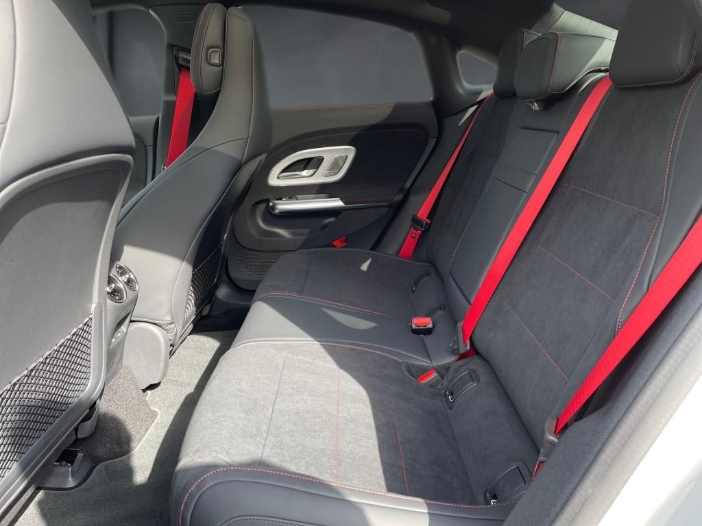 Mercedes-Benz CLA 250 2025