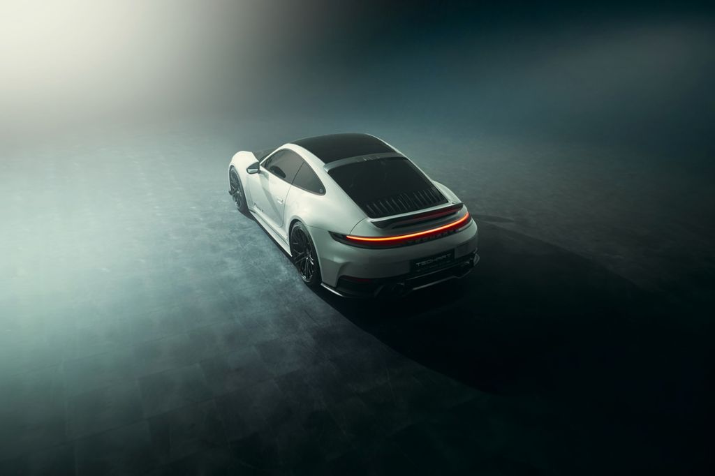 Porsche 992 2025
